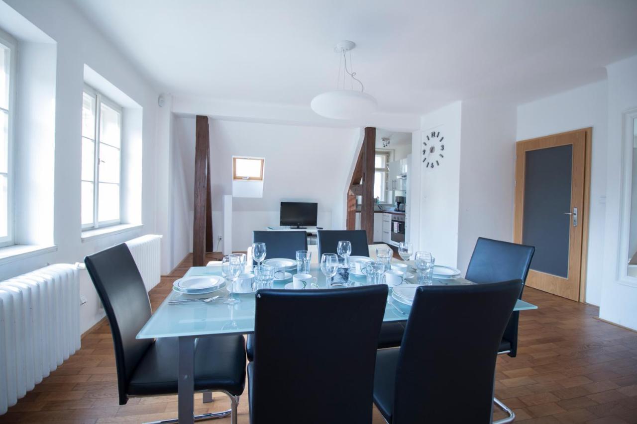 פראג Apartments Old Town Square 27 מראה חיצוני תמונה
