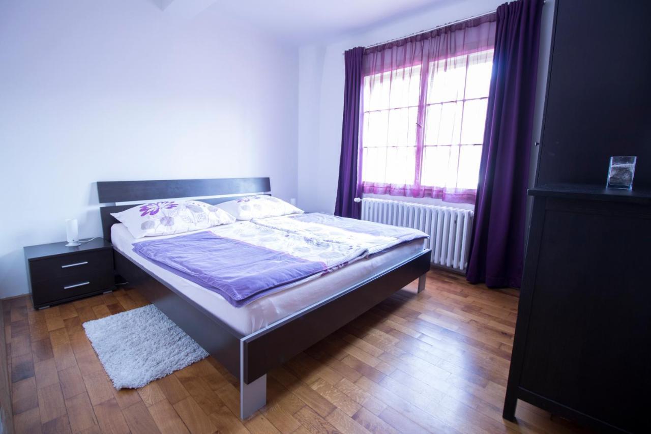 פראג Apartments Old Town Square 27 מראה חיצוני תמונה