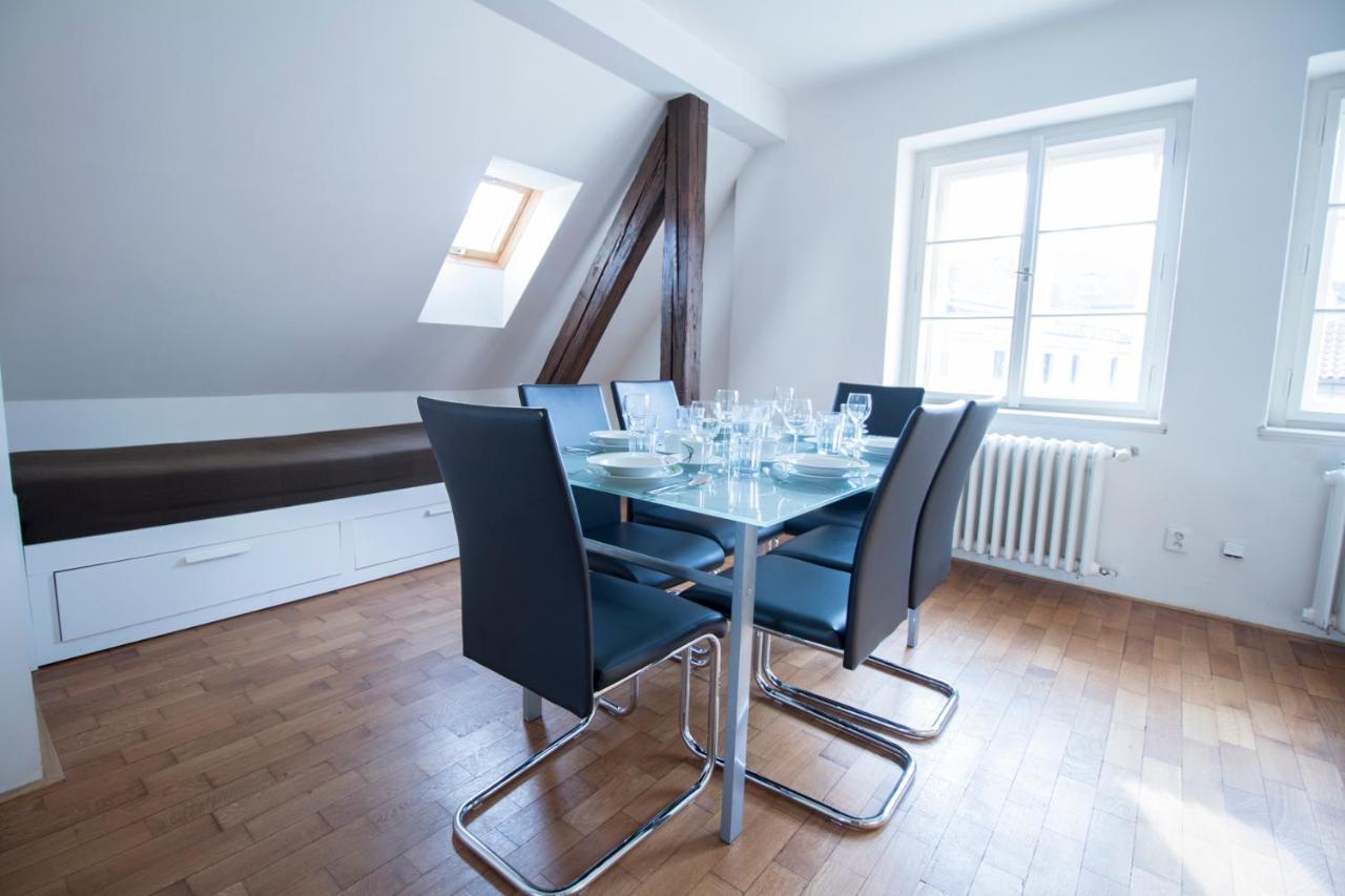 פראג Apartments Old Town Square 27 מראה חיצוני תמונה
