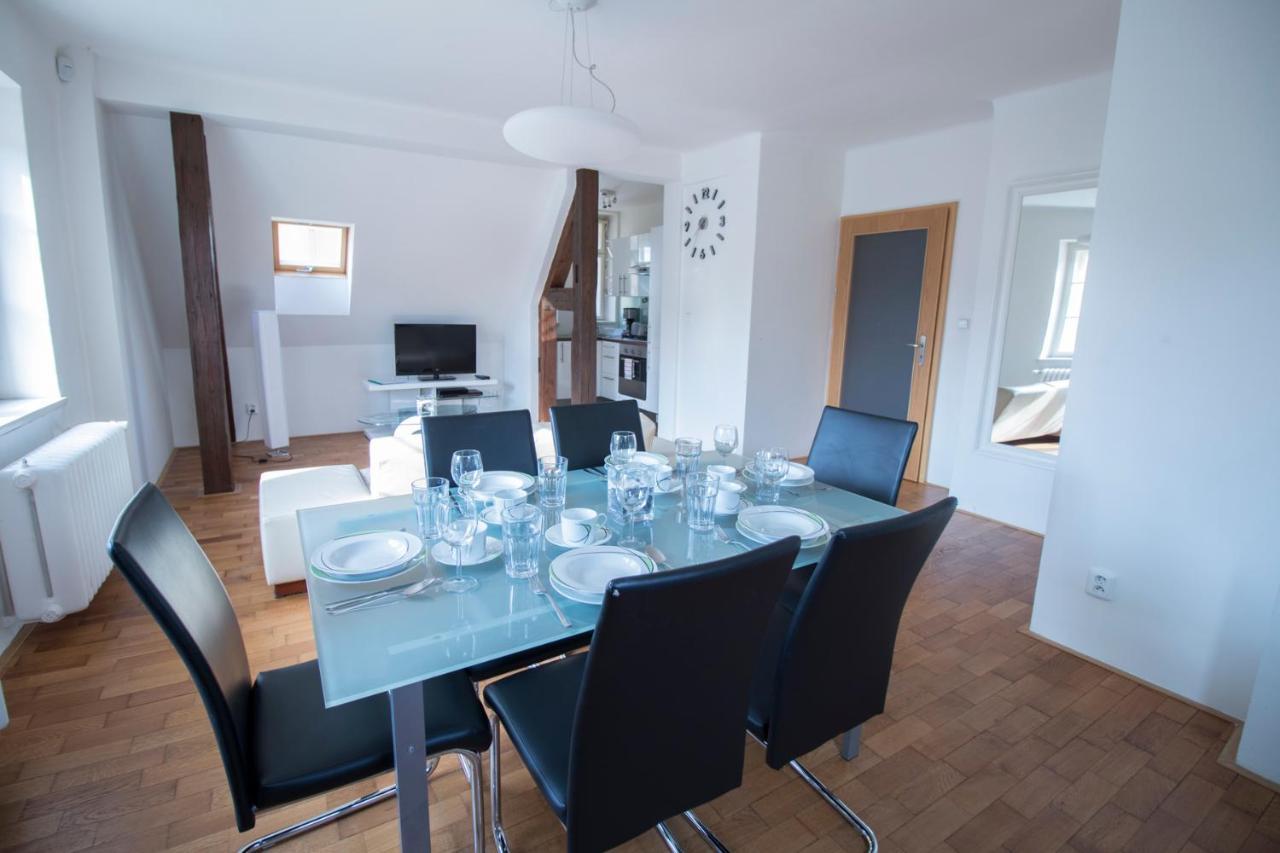 פראג Apartments Old Town Square 27 מראה חיצוני תמונה