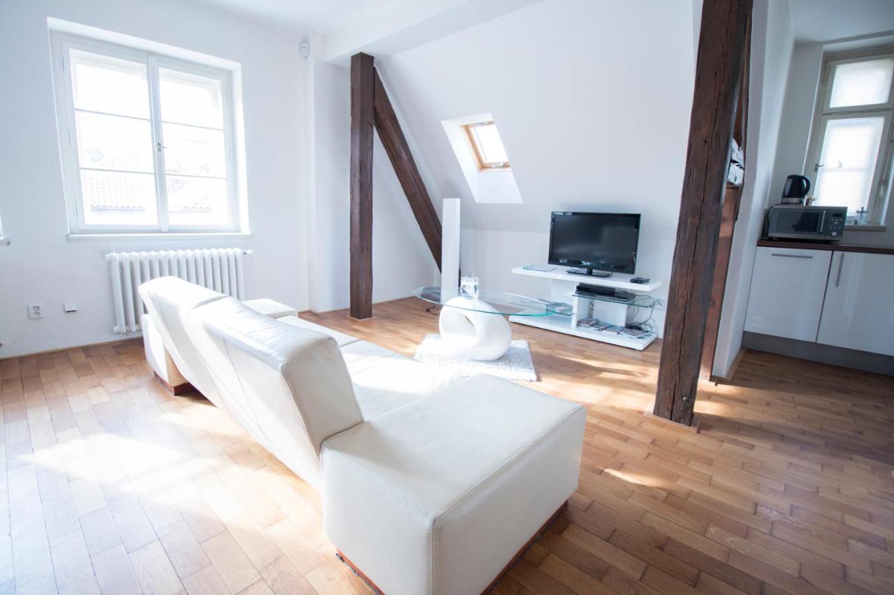 פראג Apartments Old Town Square 27 מראה חיצוני תמונה