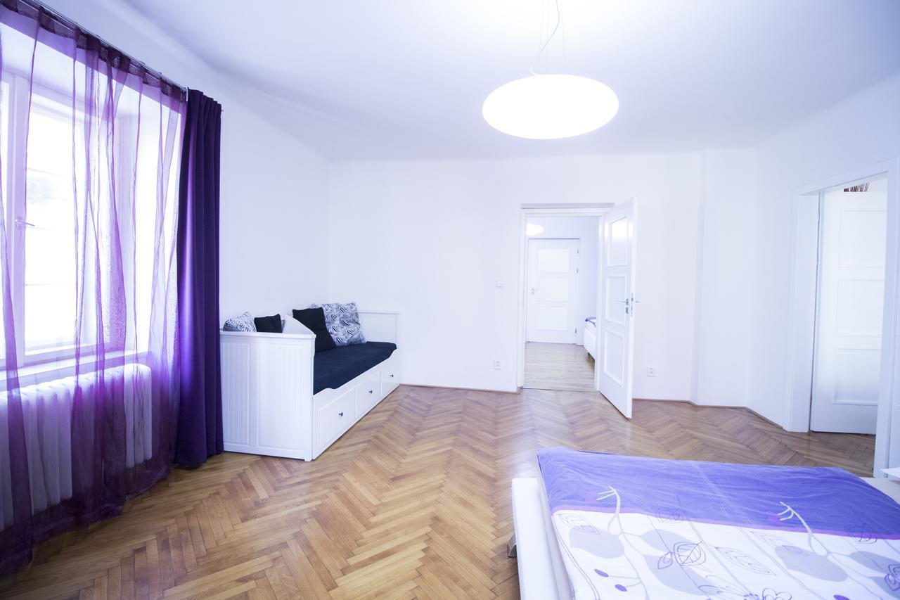 פראג Apartments Old Town Square 27 מראה חיצוני תמונה
